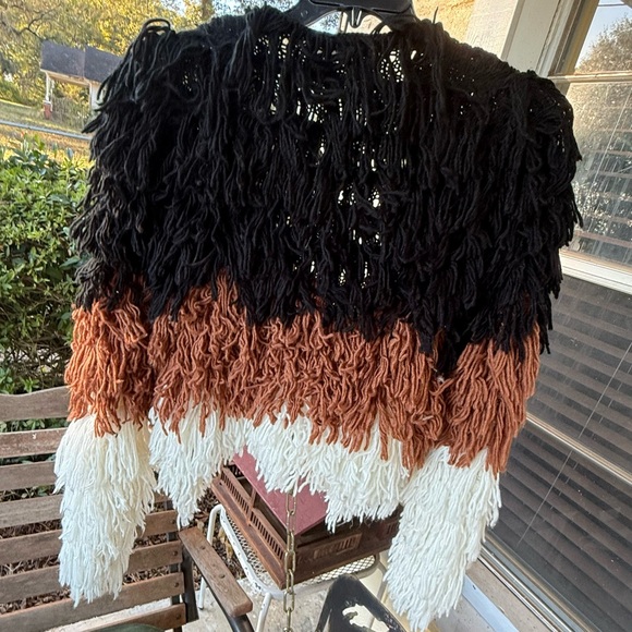 Super unique worn once Indian sweater - Picture 3 of 3